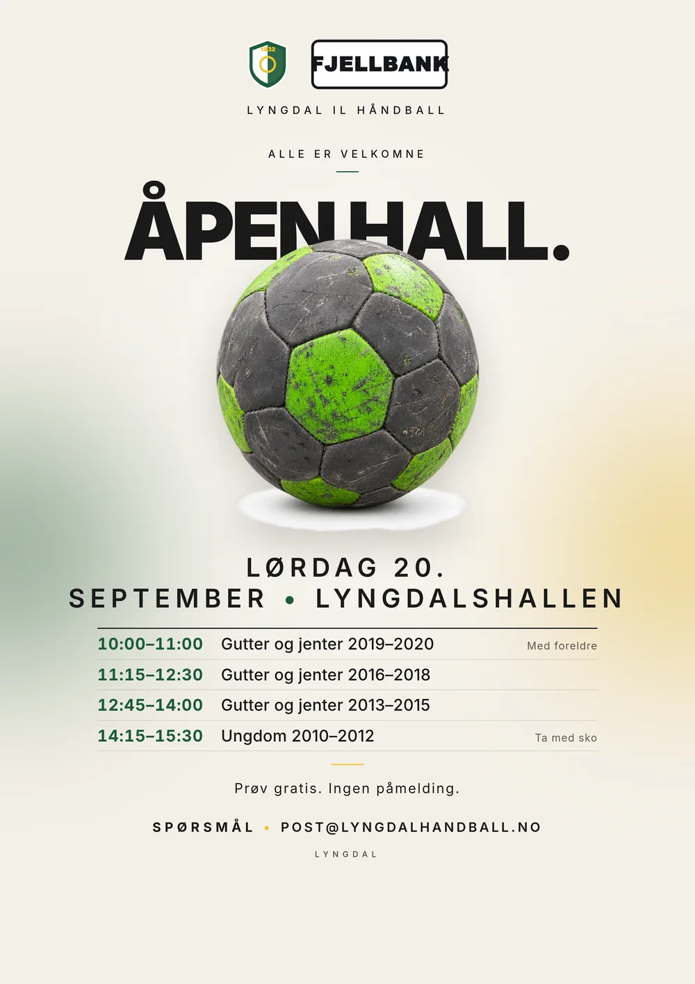 Åpen hall-plakat i klubbens egne farger. — The Editorial